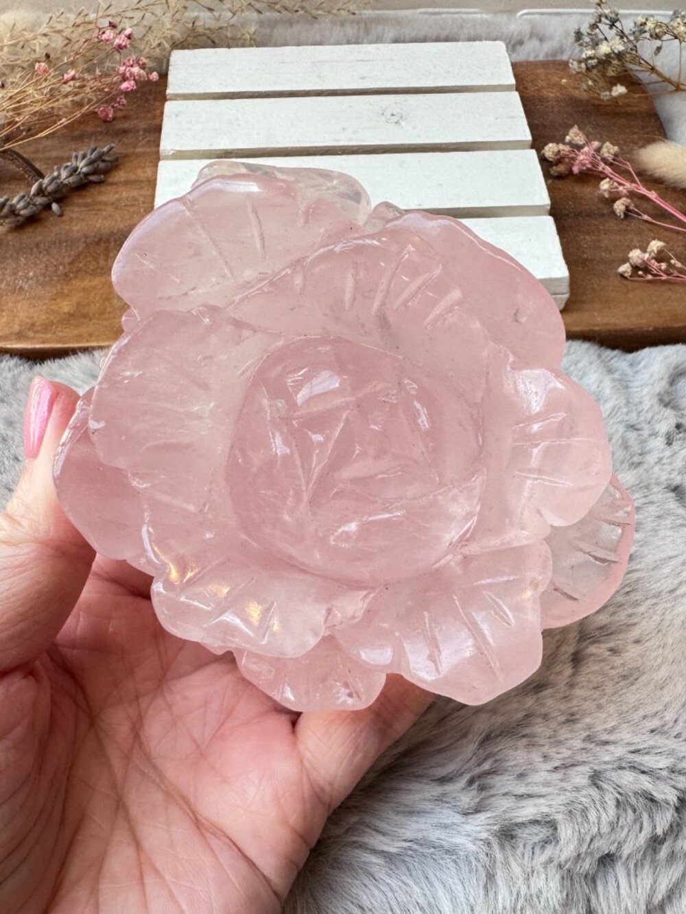 Gorgeous Rose Quartz Rose Flower Carving